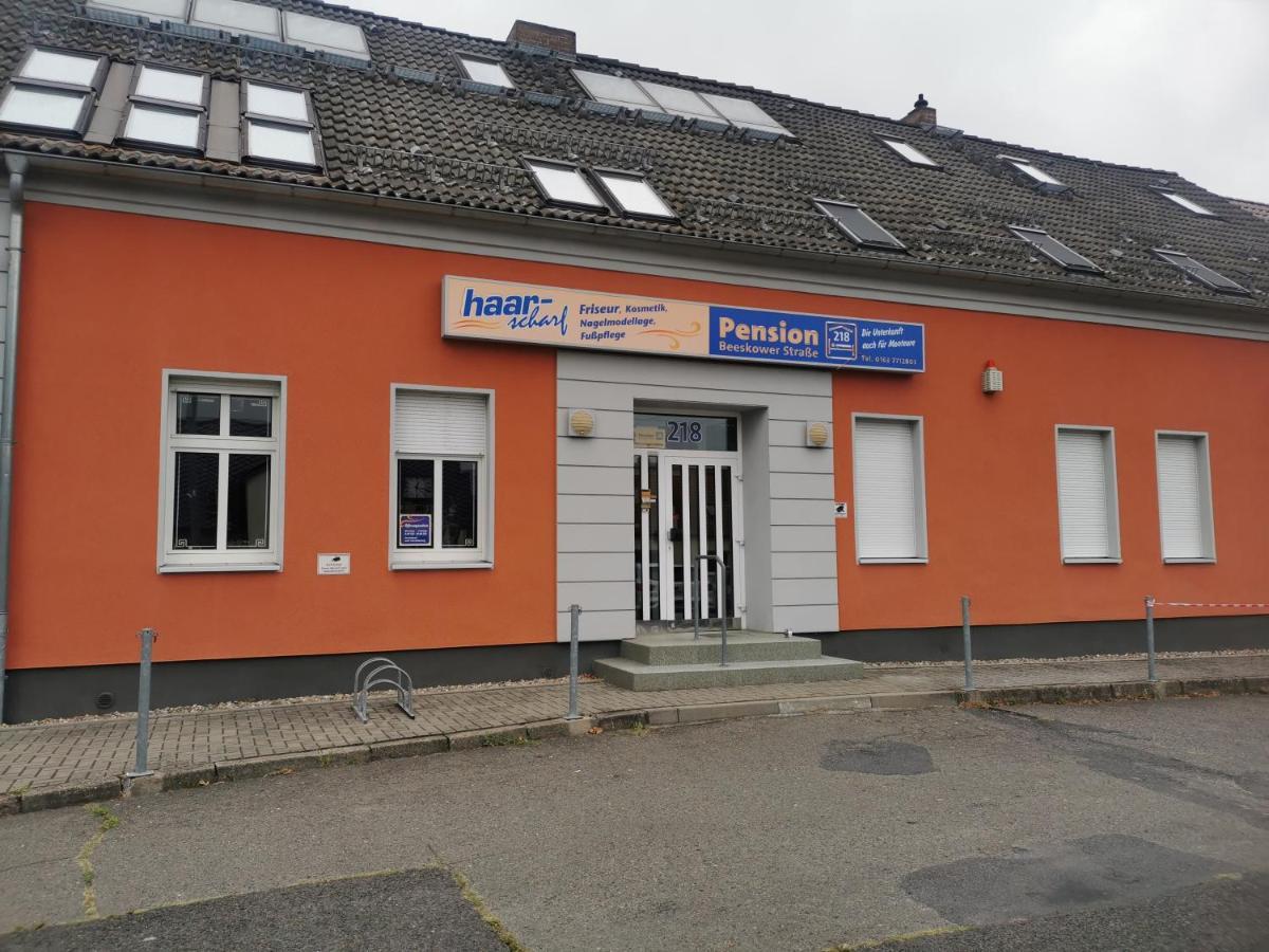 Zimmervermietung Schoenfliesser Stuben Auch Fuer Monteure Eisenhüttenstadt Exterior foto